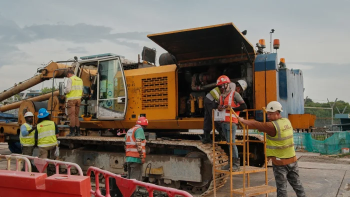 Filters Plus Filtration Maintenance Strategies For Large Civil Earthmoving Fleets Feature